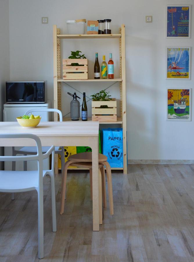 Inn Lelle Balatonlelle Luaran gambar